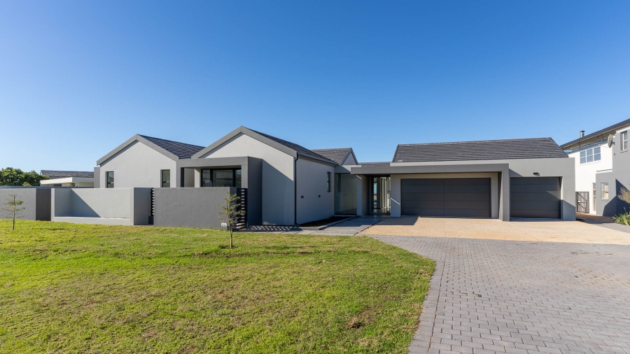 4 Bedroom Property for Sale in Oubaai Western Cape